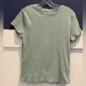 dip Casual Ribbed Short Sleeve Tee in Soft Sage Green